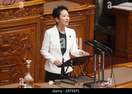 Tokyo, Giappone. 14th giugno, 2023. Opposizione del Giappone Partito democratico costituzionale del Giappone il legislatore Renho tiene un discorso alla sessione plenaria della Camera superiore alla Dieta Nazionale di Tokyo mercoledì 14 giugno 2023. (Foto di Yoshio Tsunoda/AFLO) Foto Stock