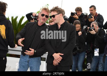 CANNES, FRANCIA - 19 MAGGIO: Sean Penn partecipa alla fotocall 'Black Flies' al 76th° festival annuale del cinema di Cannes al Palais des Festivals il 19 maggio 2023 Foto Stock