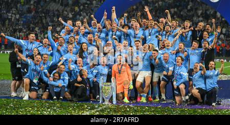 Istanbul, Turchia. 10th giugno, 2023. Manchester City / Inter Milan - UEFA Champions League - finale - Stadio Olimpico Ataturk. Manchester City festeggia la vittoria alla finale della Champions League a Istanbul. Picture Credit: Mark Pain / Alamy Live News Foto Stock
