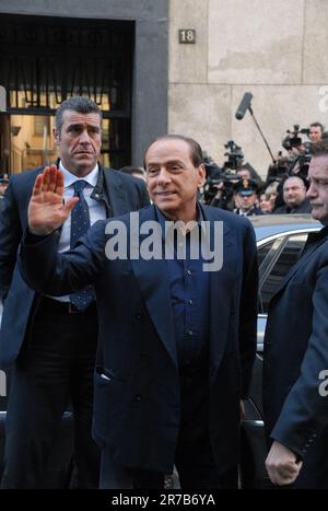 Milano, . 14th giugno, 2023. Milano, 14-06-2023 ARCHIVIO - SILVIO BERLUSCONI al centro 2010 Credit: Independent Photo Agency/Alamy Live News Foto Stock