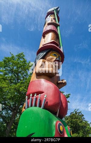 Il Knowledge Totem al British Columbia Legislature Building a Victoria Foto Stock