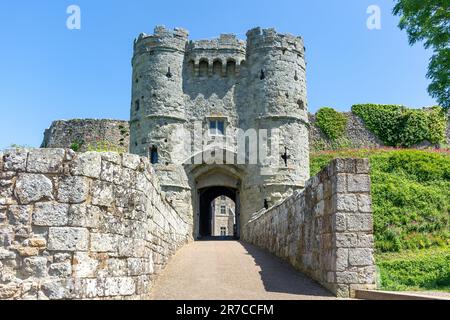 Porta d'ingresso al castello medievale di Carisbrooke, Carisbrooke, Isola di Wight, Inghilterra, Regno Unito Foto Stock