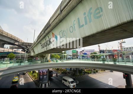 BANGKOK, THAILANDIA - CIRCA GENNAIO, 2020: Vista di Bangkok di giorno. Foto Stock
