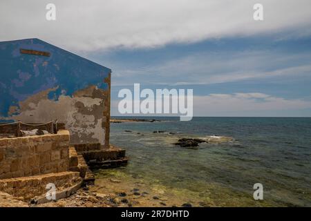 Le rovine della pesca del tonno Tonnara della Riserva Naturale di Vendicari in Sicilia Foto Stock
