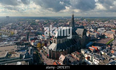 Vista aerea su una piccola città. Haarlem, Paesi Bassi. Foto Stock