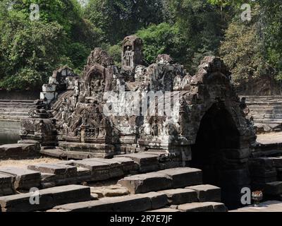 Neak Pean Royal Reservoir, Siem Reap Province, Angkor's Temple Complex Sito Patrimonio dell'Umanità dall'UNESCO nel 1192, costruito dal re Jayavarman V. Foto Stock