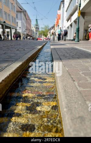 Famose insenature di strada a Friburgo in Breisgau Foto Stock