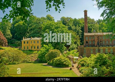 Carry Bank House e mulino a Styal a Cheshire, Inghilterra. Foto Stock