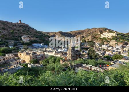 Vista al villaggio di Amber visto da Amber forte Foto Stock