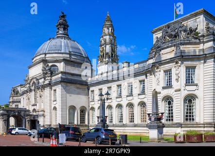 Municipio di Cardiff, Cathays Park, Cardiff, Galles, Regno Unito Foto Stock