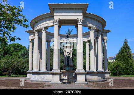 Il Welsh National War Memorial in giardini Alexandra, Cathays Park, Cardiff. Foto Stock