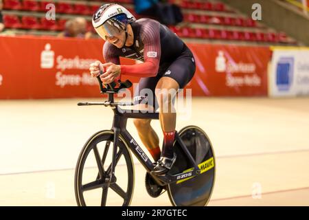 Cottbus, Germania. 15th giugno, 2023. Maximilian Dörnbach di RSC Cottbus corre all'oro nella prova cronometrica di 1000 metri ai Campionati tedeschi di ciclismo su pista 138th di Cottbus. Credit: Frank Hammerschmidt/dpa/Alamy Live News Foto Stock