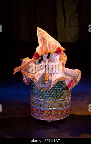 Danza classica indiana pretrattanza Manipuri o a Chennai, India Foto Stock
