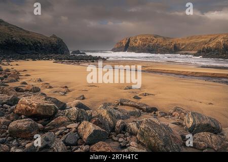Spiaggia di Dalbeg sulla costa nord-occidentale dell'isola di Harris e Lewis. Foto Stock