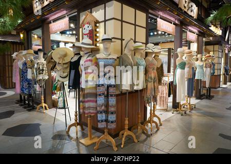 PATTAYA, THAILANDIA - CIRCA APRILE, 2023: Ripresa interna del Terminal 21 Pattaya. Foto Stock