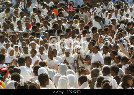 Africa, Etiopia, Axum, cerimonia del timo, cerimonia di battesimo presso la piscina di acqua Santa Foto Stock