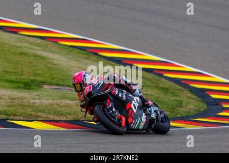 Sachsenring, Hohenstein-Ernsthal, Sassonia, Germania. 16th giugno, 2023. 2023 MotoGP tedesca, Free Practice Day; numero 41 Aprilia Racing rider Aleix Espargaro durante la pratica 1 Credit: Action Plus Sports/Alamy Live News Foto Stock