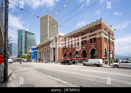 L'iconica stazione ferroviaria Waterfront sul lungomare di Vancouver, British Columbia, Canada, il 30 maggio 2023 Foto Stock