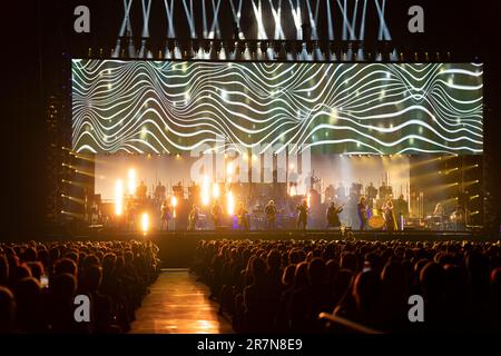 Hans Zimmer si esibisce all'AO Arena Manchester venerdì 16th giugno 2023 Foto Stock