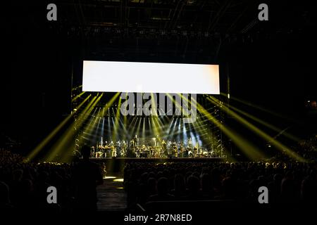 Hans Zimmer si esibisce all'AO Arena Manchester venerdì 16th giugno 2023 Foto Stock