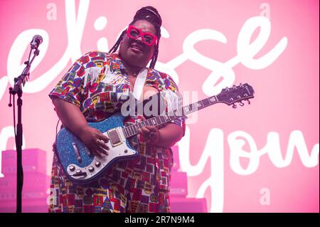 Celisse suona durante il giorno 1 del 2023 Bonnaroo Music & Arts Festival il 15 giugno 2023 a Manchester, Tennessee. Foto: Darren Eagles/imageSPACE/MediaPunch Foto Stock