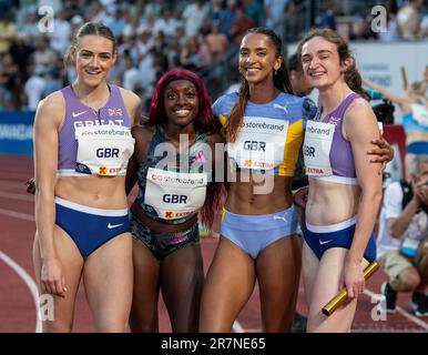 Carys McAulay, ama Pipi, Lina Nielsen e Nicole Kendall di GB & NI hanno registrato un nuovo record della Diamond League nella staffetta femminile 4x400m all'Oslo Bislett GA Foto Stock