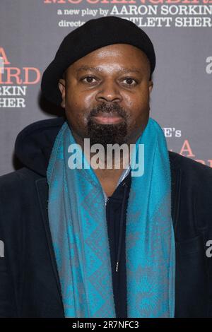 Foto del file datata 08/12/22 del poeta nigeriano-britannico ben Okri, che è stato fatto cavaliere di laurea, per servizi di letteratura, nella lista degli onori del compleanno del Re. Data di emissione: Venerdì 16 giugno 2023. Foto Stock