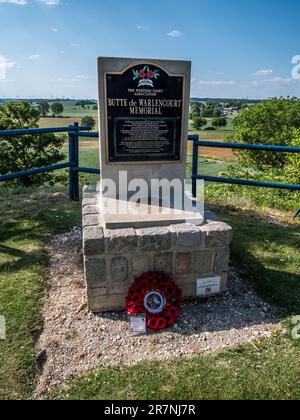 L'immagine è del famoso Butte de Warlencourt, combattuto duramente da inglesi e tedeschi durante la battaglia della somme nella prima guerra mondiale Foto Stock