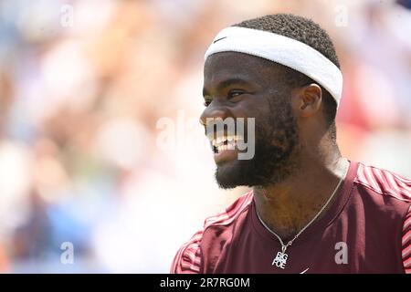 Stoccarda, Germania. 17th giugno, 2023. Tennis: ATP Tour - Stuttgart, Singles, Men, Semifinali. Tiafoe (USA) - Fucsovics (Ungheria). Frances Tiafoe reagisce. Credit: Marijan Murat/dpa/Alamy Live News Foto Stock