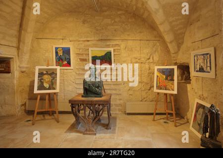 Museo Circut van Gogh con busto e dipinti duplicati di Vincent van Gogh, Saint-Paul-de-Mausole, St, Saint-Remy-de-Provence, Provenza, Alpilles Foto Stock