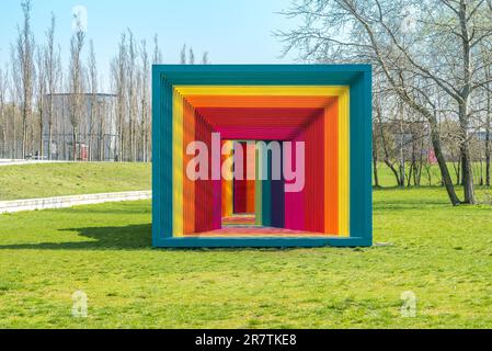 L'arte di installazione, Abweg, in un parco pubblico nel quartiere Wilhelmsburg di Amburgo. Questa opera fa parte del progetto ARTVILLE nel sud di Foto Stock