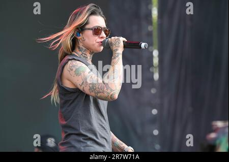 Manchester, Stati Uniti. 19th giugno, 2022. Morgan Wade si esibisce durante il giorno 2 del 2023 Bonnaroo Music & Arts Festival il 16 giugno 2023 a Manchester, Tennessee. Foto: Darren Eagles/imageSPACE /Sipa USA Credit: Sipa USA/Alamy Live News Foto Stock