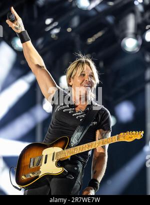Keith Urban si esibisce durante il giorno 2 del CMA Fest al Nissan Stadium giovedì 9 giugno 2023, a Nashville, Tennessee. (Foto di: Amiee Stubbs/Images Foto Stock