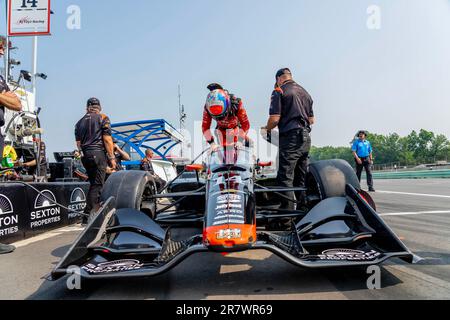 Lago Elkhart, WISCONSIN, Stati Uniti. 17th giugno, 2023. Il pilota DELLA INDYCAR Series, SANTINO FERRUCCI (14) di Woodbury, Connecticut, si qualifica per il Sonsio Grand Prix a Road America a Elkhart Lake, WI, USA. (Credit Image: © Walter G. Arce Sr./ZUMA Press Wire) SOLO PER USO EDITORIALE! Non per USO commerciale! Foto Stock