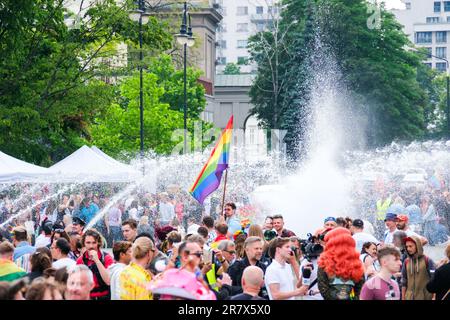 Varsavia, Polonia. 17th giugno, 2023. La parata dell'uguaglianza è un evento organizzato regolarmente per mostrare opposizione all'intolleranza e all'esclusione e sostenere l'idea di libertà, uguaglianza e diversità. (Credit Image: © Grzegorz Banaszak/ZUMA Press Wire) SOLO PER USO EDITORIALE! Non per USO commerciale! Foto Stock