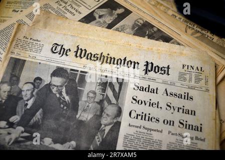 Una copia dell'edizione del Washington Post del 5 settembre 1975 in vendita in un negozio di antiquariato americano. Foto Stock