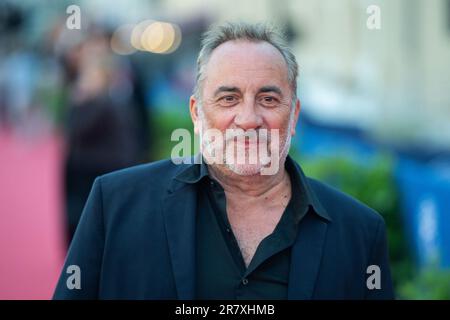 Cabourg, Francia. 17th giugno, 2023. Antoine Dulery partecipa al Red Carpet nell'ambito del Cabourg Film Festival 37th a Cabourg, Francia, il 17 giugno 2023. Foto di Aurore Marechal/ABACAPRESS.COM Credit: Abaca Press/Alamy Live News Foto Stock