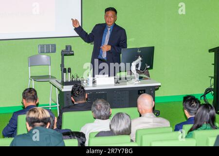 Sydney, Australia. 18 giu 2023. Il tibetano Sikyong (primo Ministro) in esilio, Penpa Tsering, parla all'UTS (Università della tecnologia di Sydney) per la lunga disputa sino-tibetana. Foto Stock