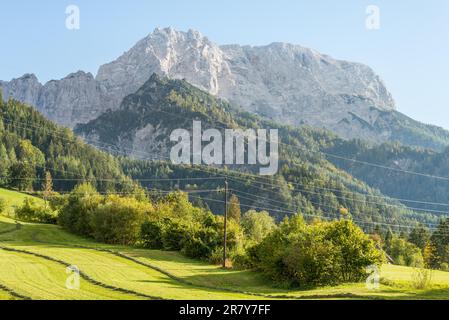 Il Grosser Buchstein è una montagna alta 2224 metri, situata nelle Alpi dell'Ennstal in Stiria. Sorge a nord degli Enns all'ingresso del Ges Foto Stock