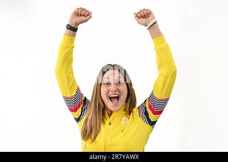 Zaventem, Belgio. 18th giugno, 2023. Il belga Lisa Ingenito si pone per il fotografo alla partenza degli atleti belgi per i Giochi europei in Polonia, domenica 18 giugno 2023 dall'aeroporto di Bruxelles a Zaventem. I Giochi europei del 3rd, conosciuti informalmente come Cracovia-Malopolska 2023, sono un evento sportivo internazionale in programma che si terrà dal 21 giugno al 02 luglio 2023 a Cracovia e Malopolska, Polonia. BELGA PHOTO LAURIE DIEFFEMBACQ Credit: Belga News Agency/Alamy Live News Foto Stock