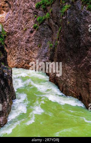 La gola dell'Aare sulle montagne svizzere Foto Stock