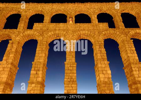 Acquedotto romano di Segovia, Castilla y León, Spagna Foto Stock