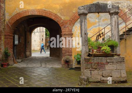 San Quirico d'Orcia, Ospedale della Scala, Val d'Orcia, Val d'Orcia, Patrimonio dell'Umanità dell'UNESCO, Provincia di Siena Foto Stock