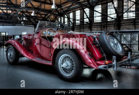 Oldtimer grande garage Foto Stock