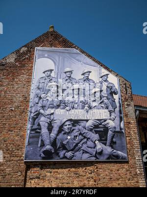 Il Museo Vignacourt racconta la storia del suo fotografo di villaggio che ha fotografato molti soldati australiani che sono stati sborsati nel villaggio durante la prima guerra mondiale. Foto Stock