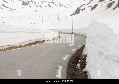 Sognefjellet strada per passare più alto in Norvegia. Foto Stock