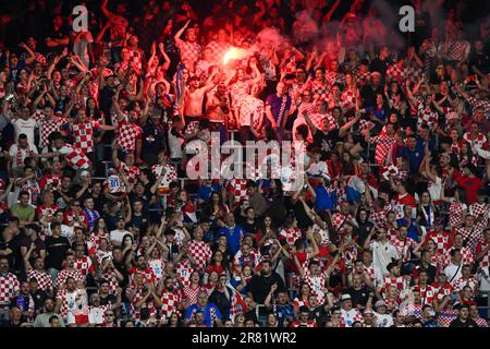 Rotterdam, Nizozemska. 18th giugno, 2023. Tifosi durante la partita finale della UEFA Nations League 2022/23 tra Croazia e Spagna a De Kuip il 18 giugno 2023 a Rotterdam, Paesi Bassi. Foto: Marko Lukunic/PIXSELL Credit: Pixsell/Alamy Live News Foto Stock