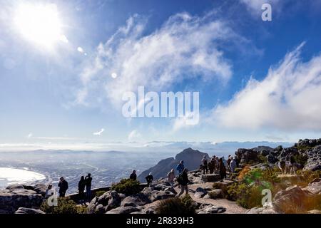 Vista dalla cima di Table Mountain - Città del Capo, Sud Africa Foto Stock