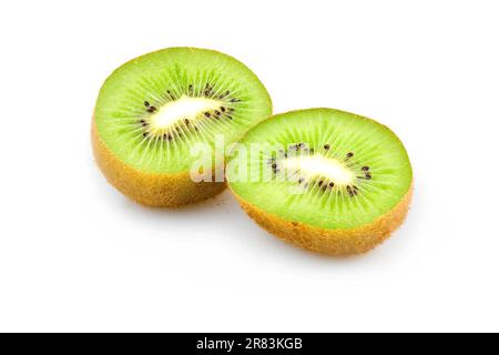 Frutta kiwi matura tagliata isolata su fondo bianco Foto Stock