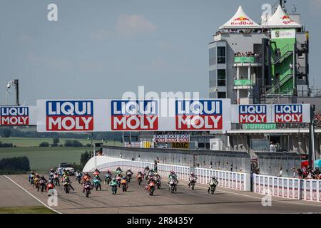 Hohenstein Ernsthal, Germania. 18th giugno, 2023. Gare di MotoGP Liqui Moly Motorrad Grand Prix Deutschland al circuito di Sachsenring. Giugno 18, 2023 in foto: Moto3 gara Carreras del Gran Premio Liqui Moly Motorrad de M7toGP de Alemania en el circuito de Sachsenring, 18 de Junio de 2023 POOL/ MotoGP.com/Cordon le immagini per la stampa saranno solo per uso editoriale. Credito obbligatorio: © motogp.com Credit: CORDON PRESS/Alamy Live News Foto Stock